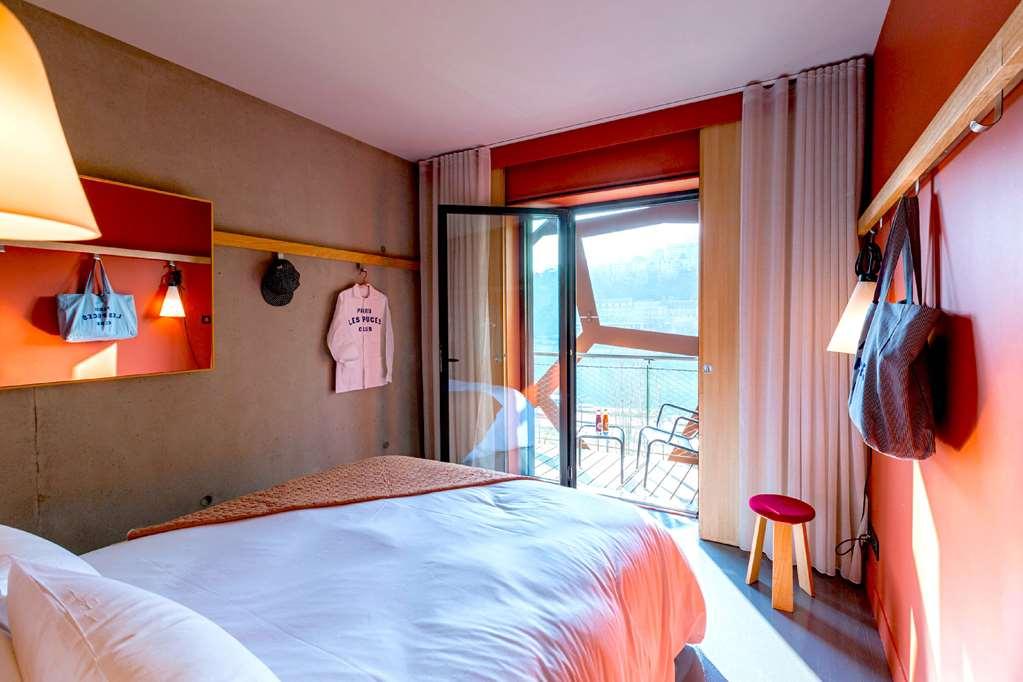 Mob Hotel Lyon Confluence Room photo